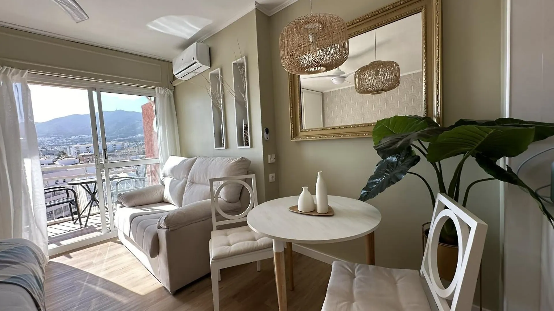 Estudio Agata Con Piscina A 800M De La Playa Benalmadena Apartment