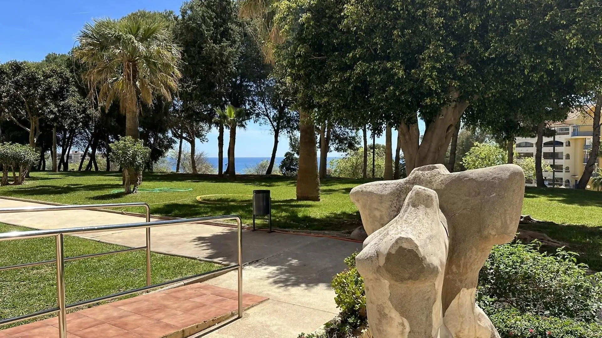 Apartment Estudio Agata Con Piscina A 800M De La Playa Benalmadena Spain