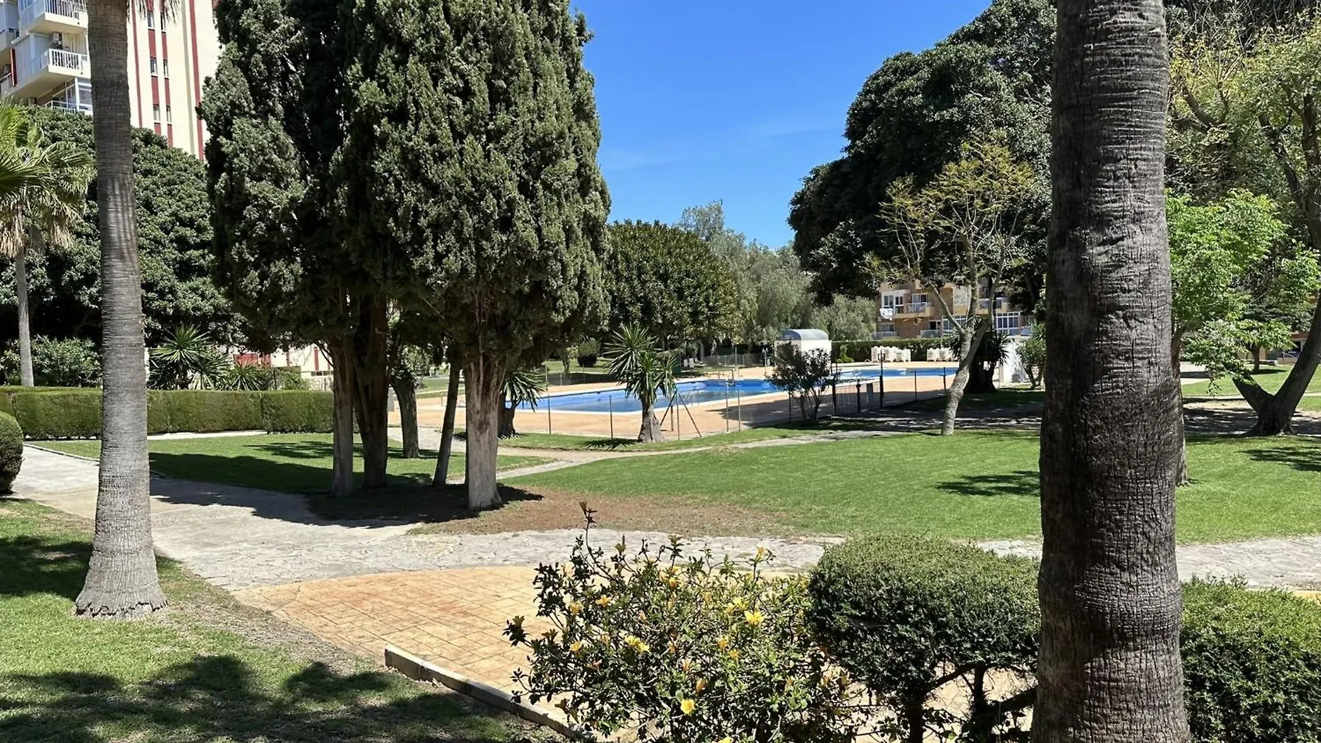 Apartment Estudio Agata Con Piscina A 800M De La Playa Benalmadena Spain